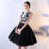 Black Tulle A Line Beading Short Bateau Homecoming Dresses With Lace Top HZ0527