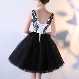 Black Tulle A Line Beading Short Bateau Homecoming Dresses With Lace Top HZ0527