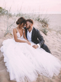 Promfast Unique Appliqued A-line V Neck Tulle Wedding Dresses With Chapel Train HZ0527